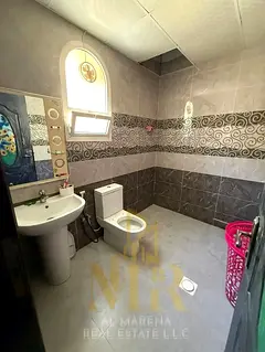 Located in Al-Muwayhat 2, next to the mosque | 5 master bedrooms + large courtyard | 5,000 sq. ft. p