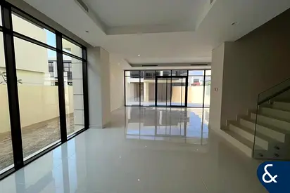 3 bed | Maids | Spacious |Available December