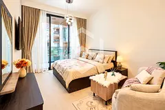 Fully Furnished Studio | Ready to Move |