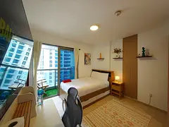 Hotel Service , Newly renovated, High Floor