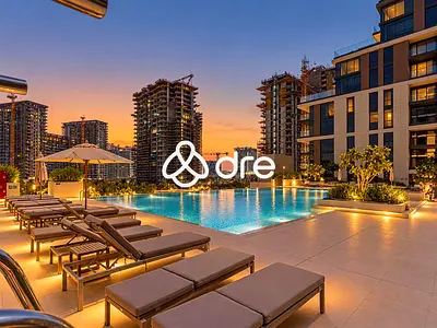 Luxury 3BR Apartment | Vacant | Pool View