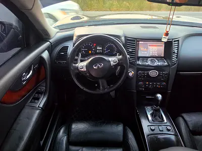 صورة مصغرة 16 لـ 2020 Infiniti QX70