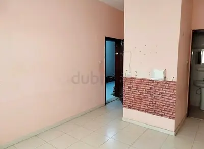 Hall plus room for rent Aldhaid city