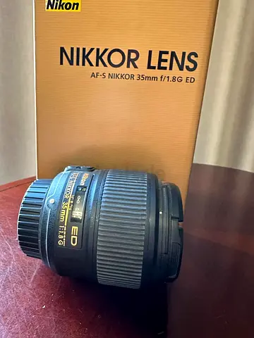 Nikon Nikkor 35mm Lens