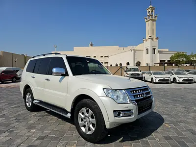 2016 Mitsubishi Pajero GLS Top Line GCC Specs
