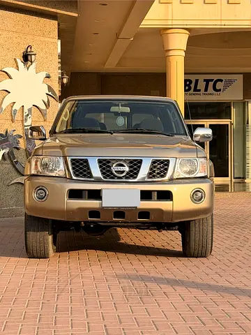 Nissan Patrol Safari 2021 GCC Gold Clean Car