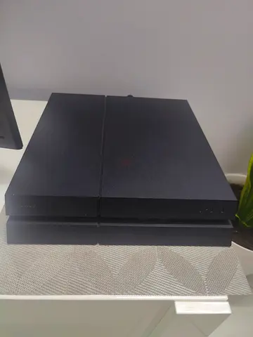 Sony PlayStation 4 (PS4) - Excellent Working Condition