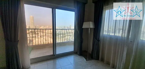 LARGE 3 BEDROOM MAID NICE VIEW SEMI FURNISHED