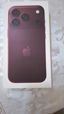 Iphone 18 pro 512 gb burgundy new sealed box
