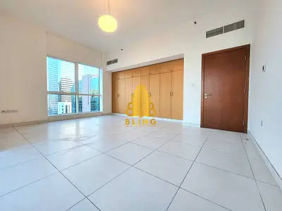 Spacious 3BHK With Maid Room and All Amenities