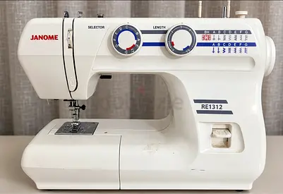 Janome RE1312 Sewing Machine - Lightly Used, Working