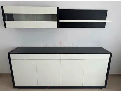 Storage cabinet and wall unit