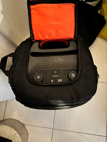 JBL 110 clean with cover bag