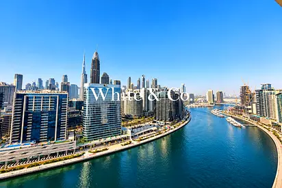 Burj Khalifa And Canal Facing | Top Floor