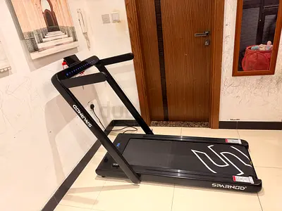 Sparnod STH-3030 Treadmill, fully working and tested - Foldable design – with digital display
