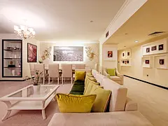 Upgraded gorgeous Sea penthouse