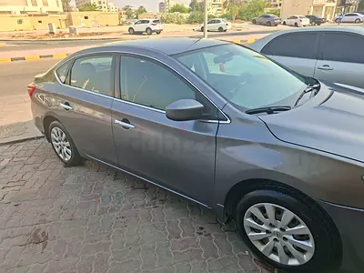 2017 Nissan Sentra SV - American Specs - Excellent Condition