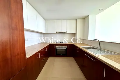 Direct Mall Access | 1BR Fully Unfurnished