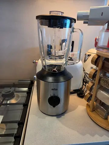 Braun PowerBlend 3 jug blender – AED 120