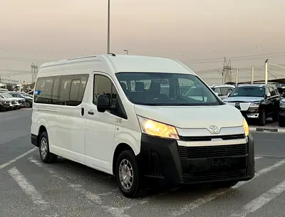 2022 Toyota Hiace 2.8L V4 Passenger Full Automatic - diesel - 13 Seater -