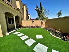 Vacant on Transfer |Upgraded to 3 bedroom Townhouse