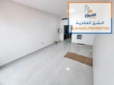 استديو جديد اول ساكن _ بلكونة باطلالة مفتوحة _ خزائن في الحائط _ مطبخ منفصل _ سهل المخرج لدبي لقربه من شارع الشيخ محمد بن زايد