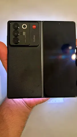 ZTE Nubia Fold