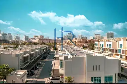 Hot Deal | Fully Furnished | Vacant | Vila View