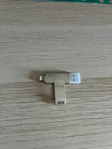 iDiskk Photo Storage FlashDrive 1TB for Mac,iPad,PC Thumb Drive for iPhone Photos Videos Auto Backup