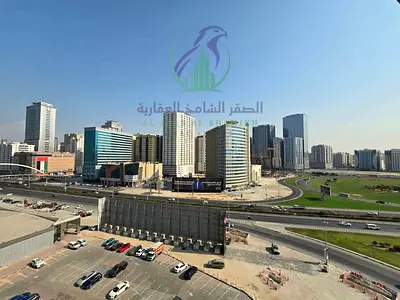 This apartment for rent features two bedrooms, a living room, and a maid’s room, offering a practical layout for family living. The open balcony