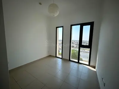 Boulevard View | Modern | Ready to Move in