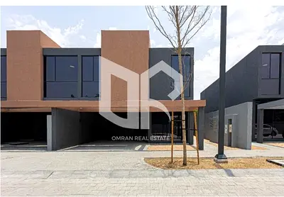 🏡 فرصة استثنائية لامتلاك تاون هاوس كورنر في مسار – الشارقة!