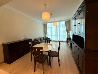 Luxury Upgraded, Fully Furnished! Chiller Inluded!