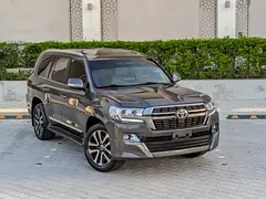 2018 Toyota LAND CRUISER