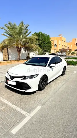 2019 Toyota Camry Hybrid LE GCC Specs