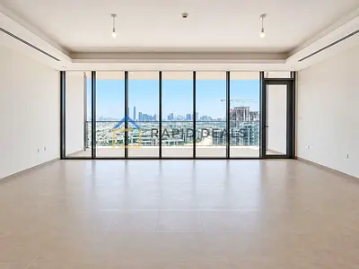 Elegant 4BR+M Apartment with Stunning Skyline View