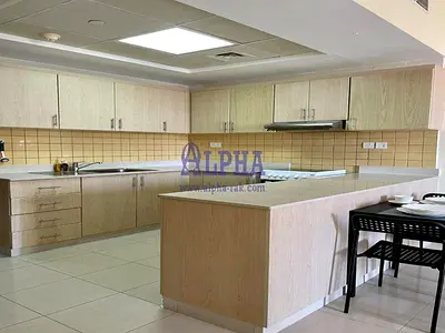 Large Furnished-Studio Partial Sea View