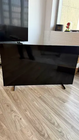 55" Flat Panel LED TV in excellent Condition, as good as new - Stand Included.