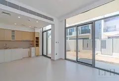 Vacant | Morden Finishes | Close To Amenities