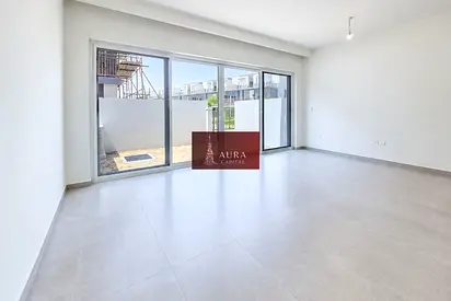 Partial Single Row | Near Amenities | Motivated Seller