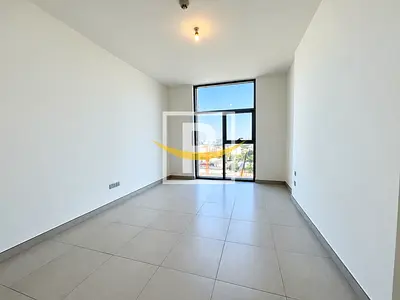 Prime Location | Vacant | Excellent Layout