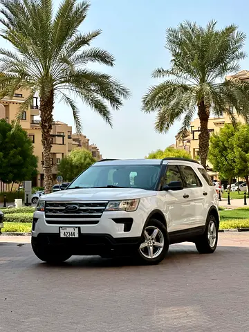 7 seaters Explorer XLT 2018 GCC not negotiable السعر نهائي للجادين