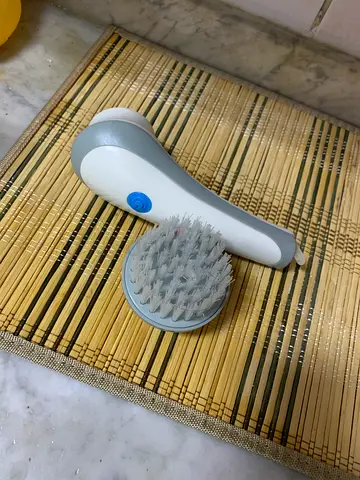 Handheld Electric Cleansing Brush with Removable Head - Used