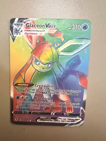 Glaceon VMAX 208/203 rainbow pokemon card
