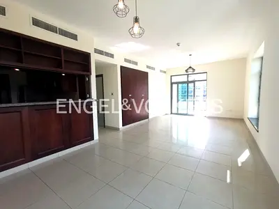 Chiller Free | Spacious | Ready to move in