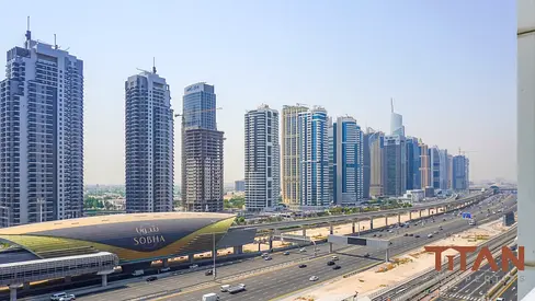 Chiller Free | Next to Metro & Tram | Golf View