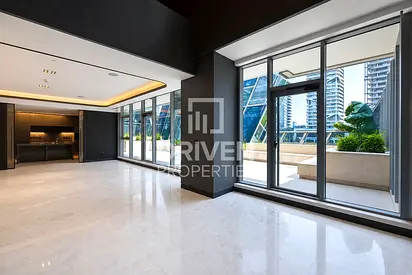 Pagani Design | Luxurious Unit | Water Living