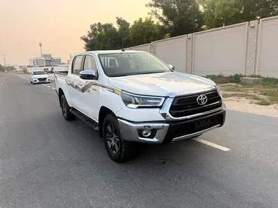 Toyota Hilux 2024 model 4X4 automatic gcc