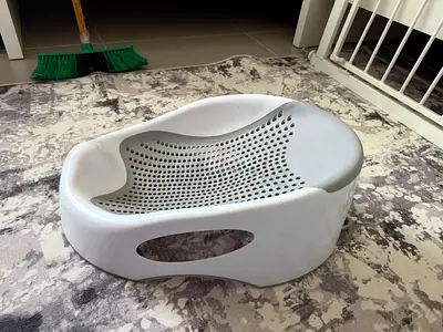 Angelcare Baby Bath Support – Grey & White