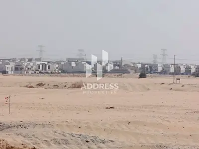 أرض تاون هاوس للبيع في الحوشي – الشارقة بسعر مميز وخطة سداد مرنة